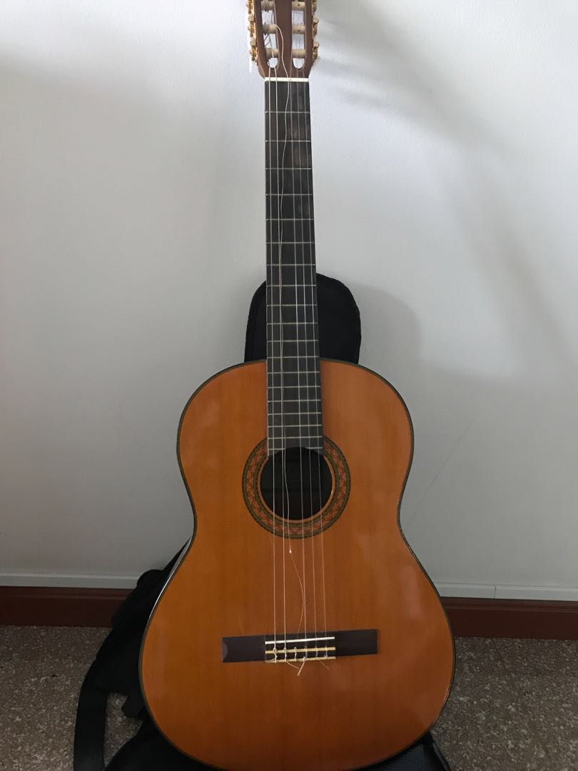 Yamaha C70 guitar, Hobbies & Toys, Music & Media, Musical Instruments ...