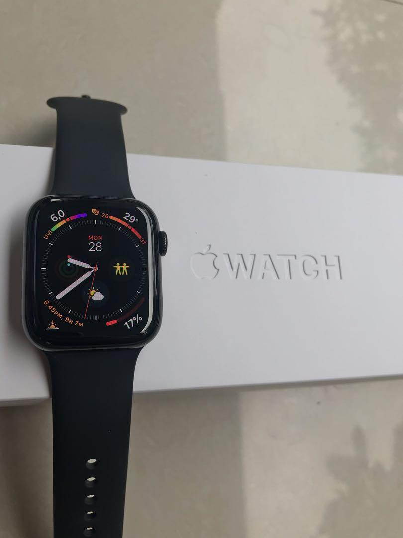 space black apple watch 4