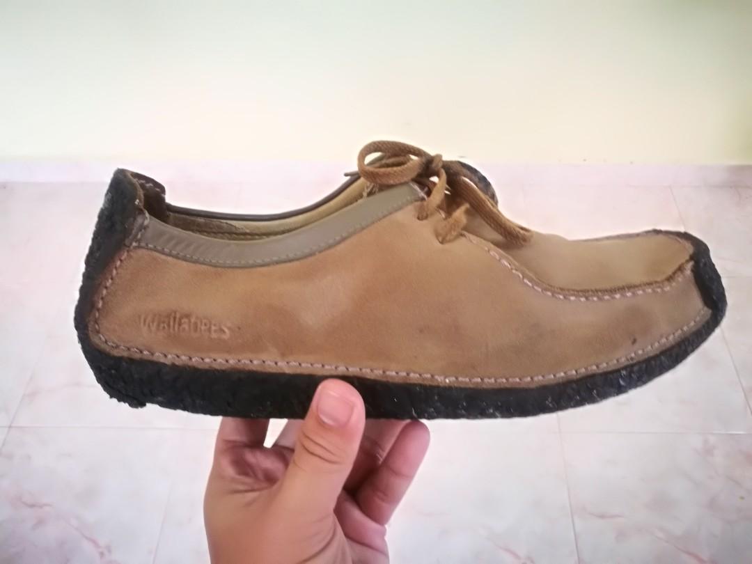 clarks shoes free shipping
