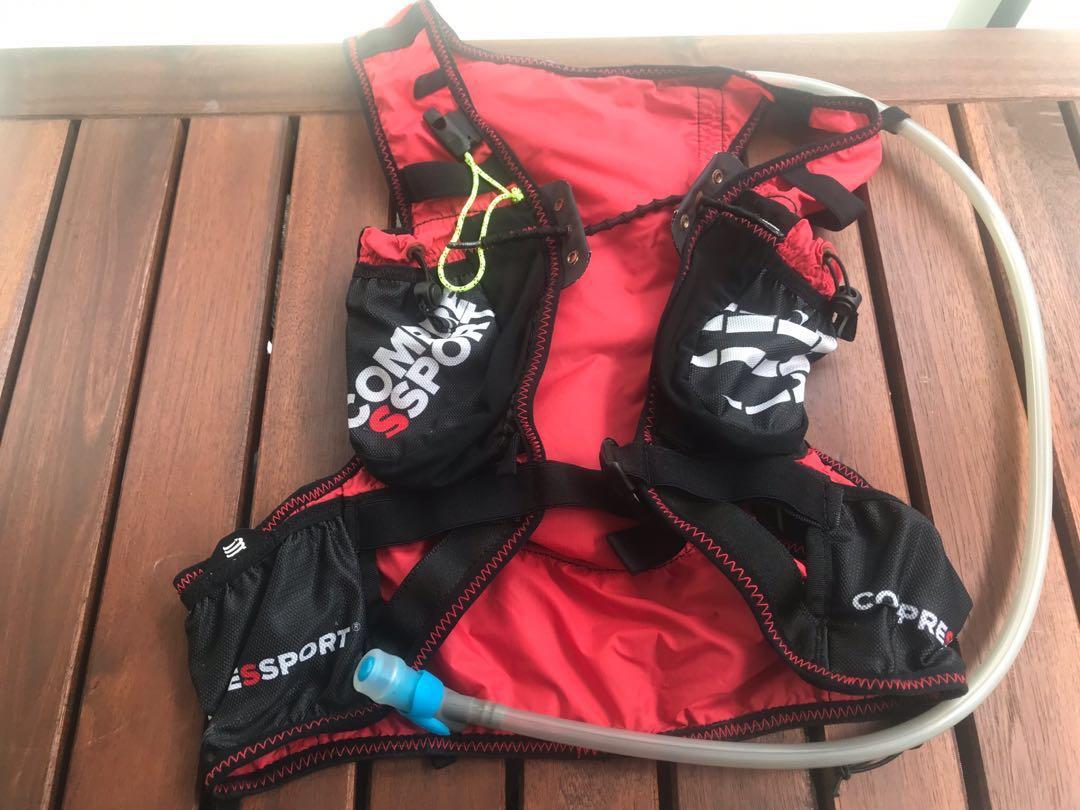 lululemon hydration vest