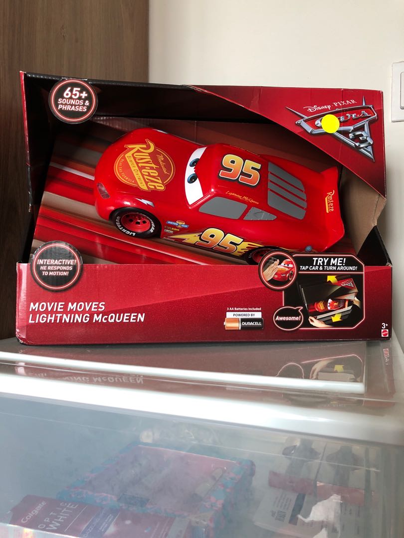 disney pixar cars 3 movie moves lightning mcqueen
