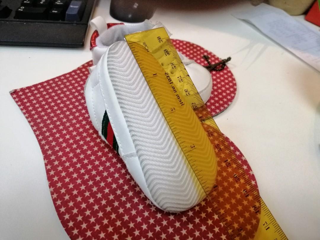 Gucci Shoes 0-6 mons (Category: Babies & Kids Fashion) located in Manila. Submitted by nnn28 (Listing ID 213344734, Image 3). Description: Super nice shoes. Pang porma ni baby. Can be up to 6 months depends sa laki ni baby..