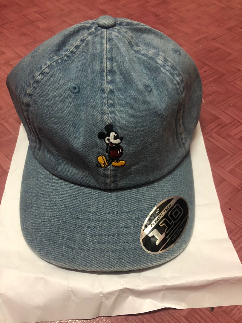 Levis mickey sale cap