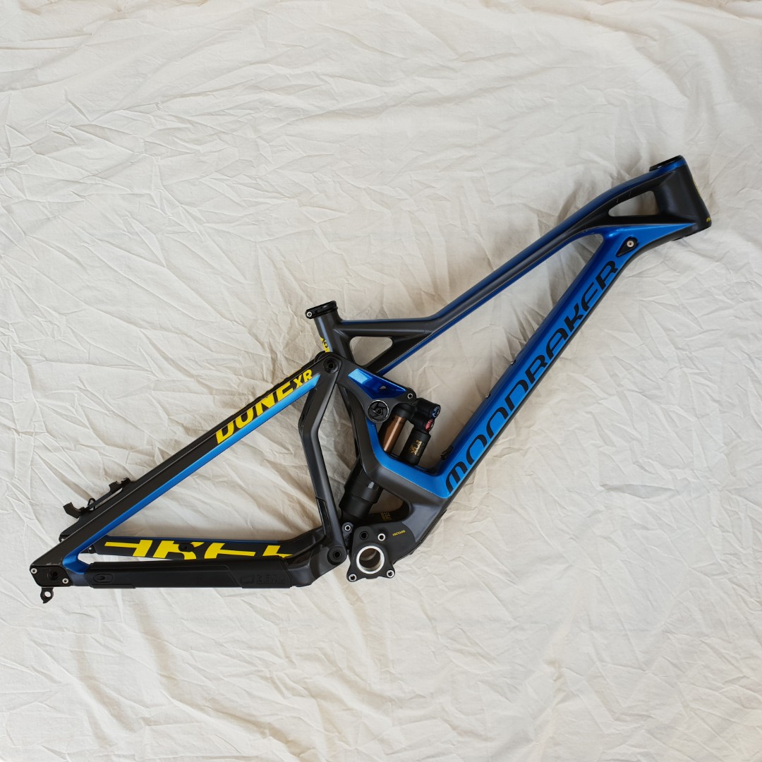 Mondraker Dune XR Carbon 27.5 Size S Sports Equipment Bicycles