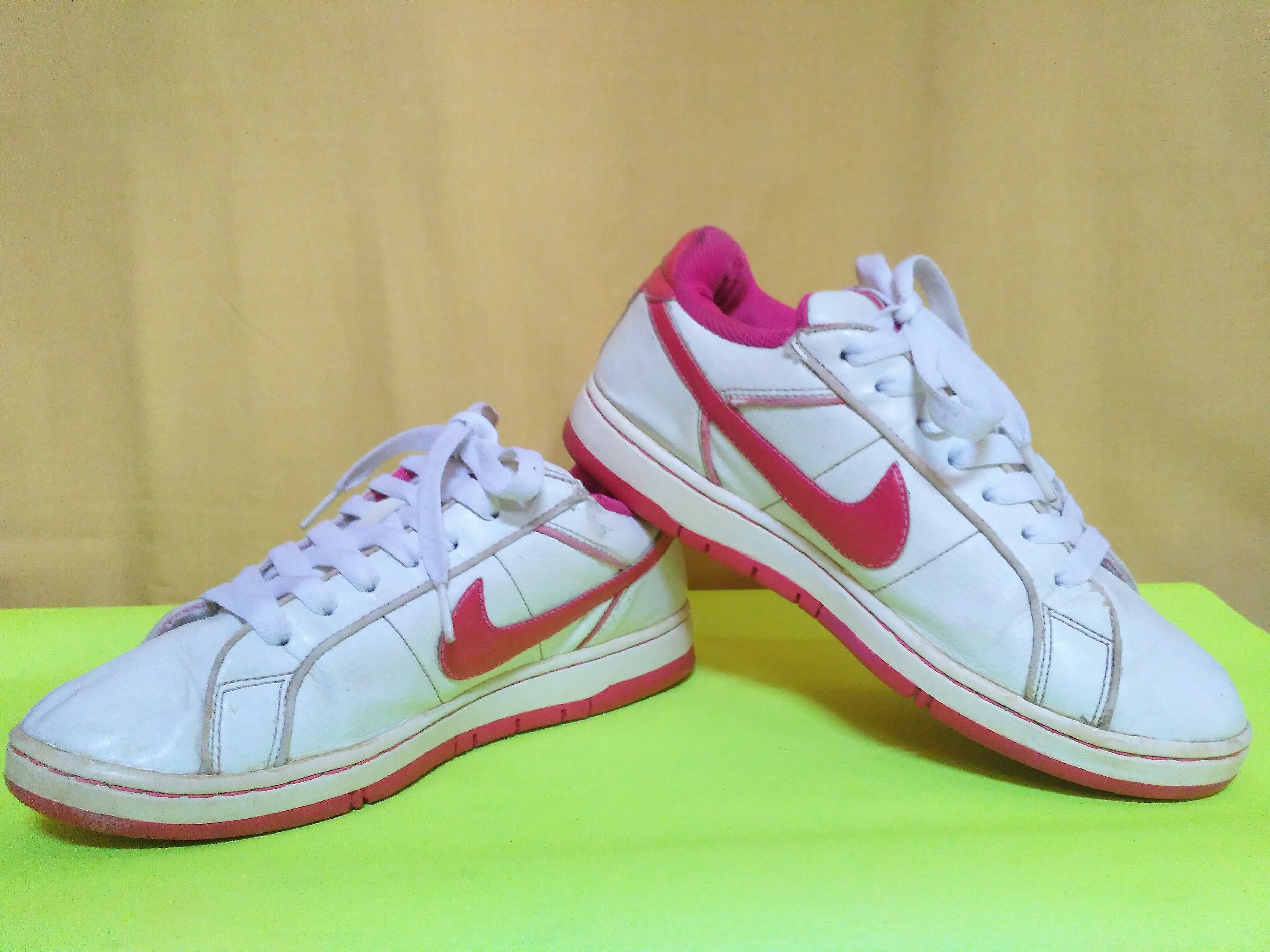 naik air max