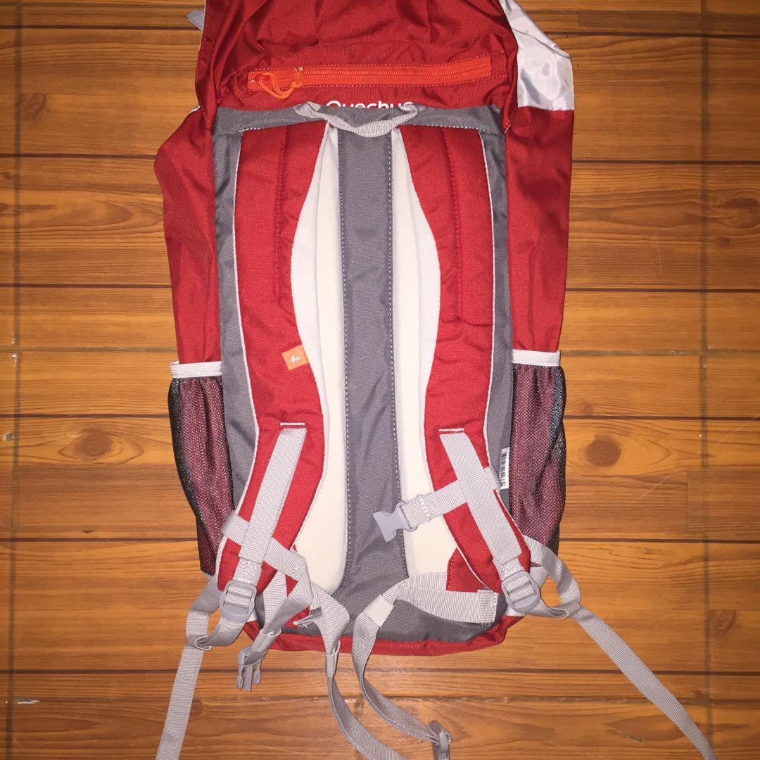 Quechua Arpenaz 30L on Carousell