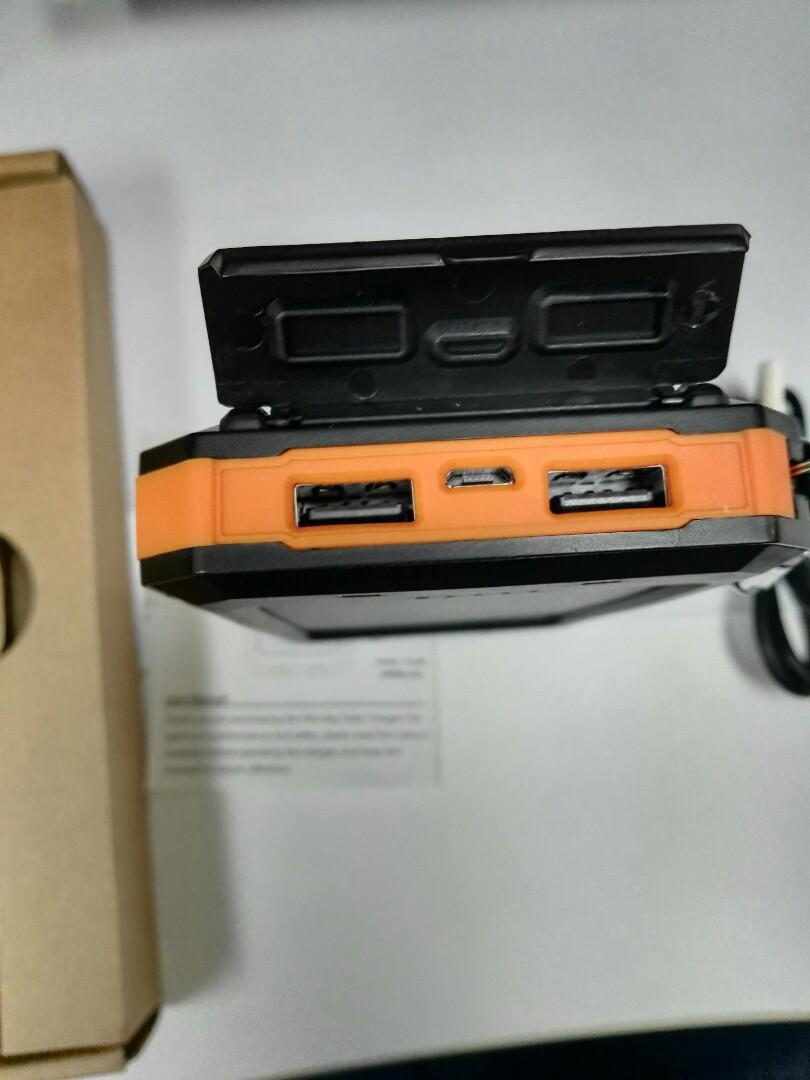 Solar power bank 10000mah model Yd886, Mobile Phones & Gadgets, Mobile