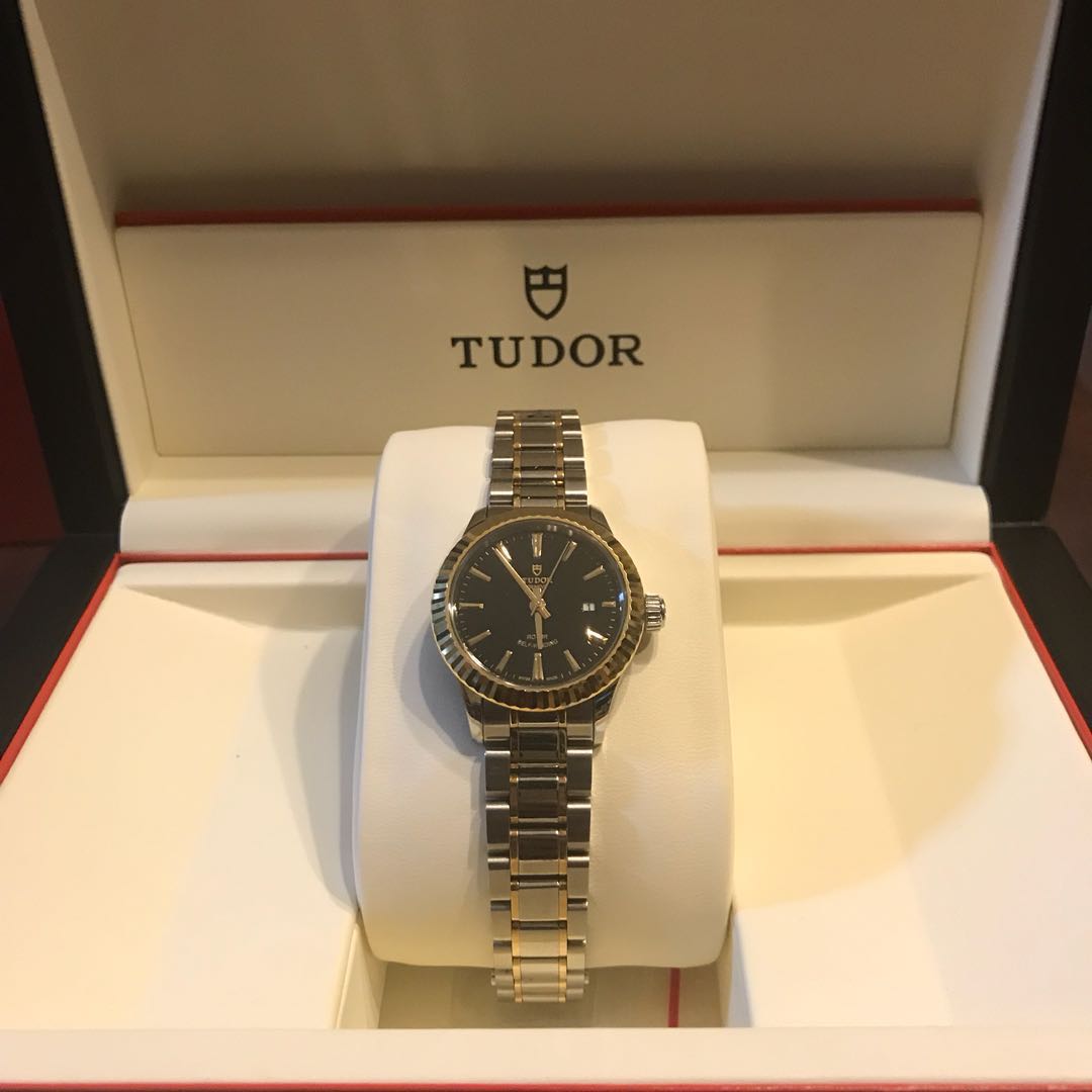 Tudor Style Swiss Watch M12113, Luxury