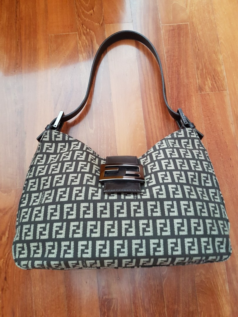 vintage fendi hobo bag