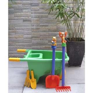 Pooh Push Cart Toy Set