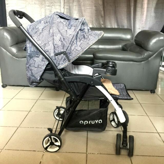 apruva folding deluxe baby stroller