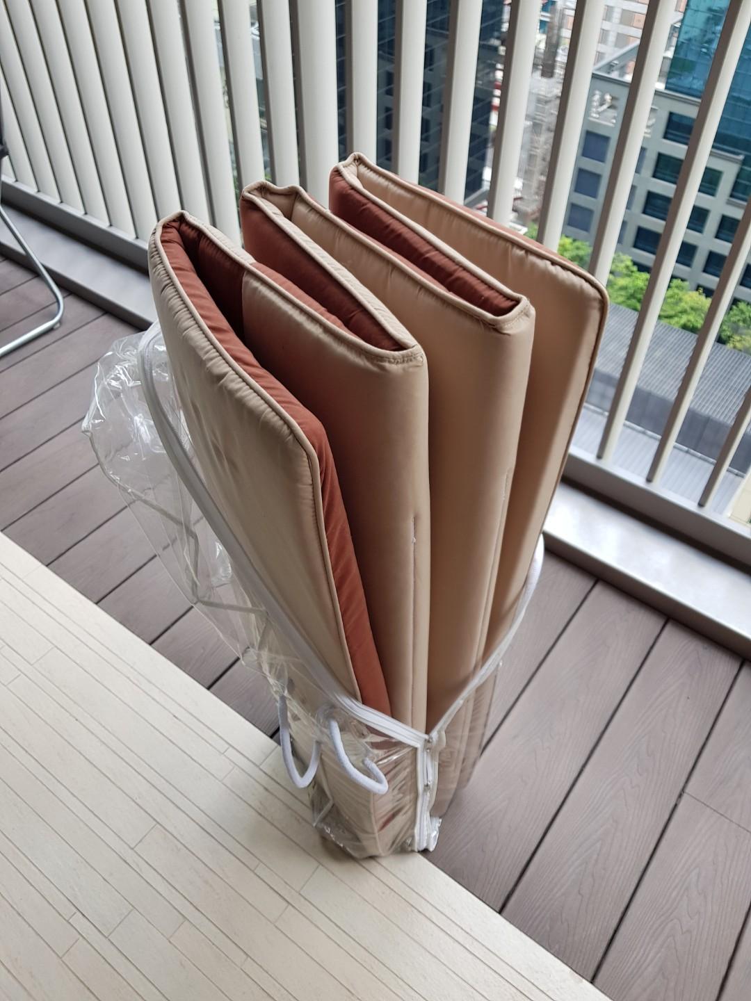 Foldable Soft Thin Mattress In Plastic Bag Garden Balcony