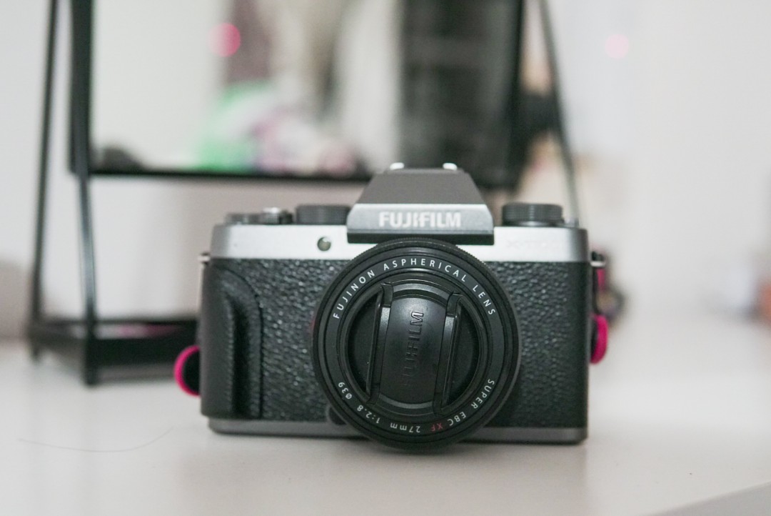 Fujifilm XT100 with kit lens 1445mm, Photography, Cameras on Carousell