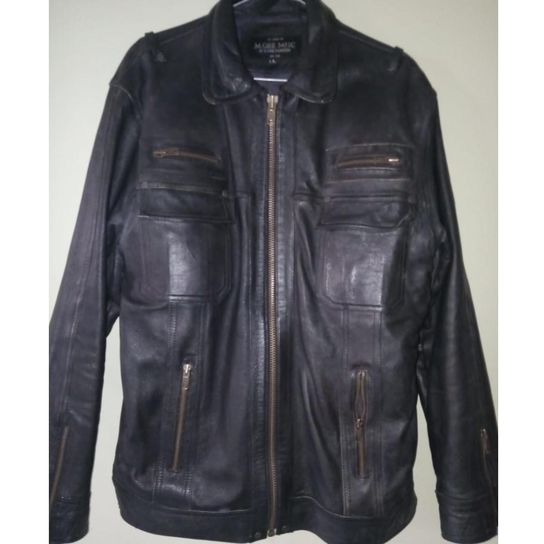 Jaket Kulit M Gee Fesyen Pria Pakaian Baju Luaran Di Carousell