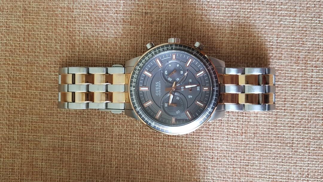 Jam tangan guess W0801G2 not alexandre christie bonia casio expedition