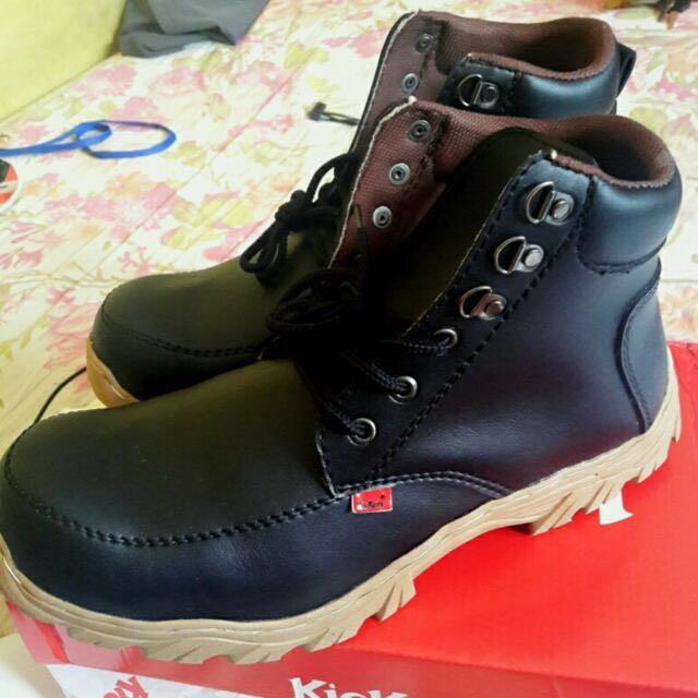 Kickers Boots Sepatu Boot Kickers Pria Fesyen Pria Sepatu Sepatu Boot Di Carousell