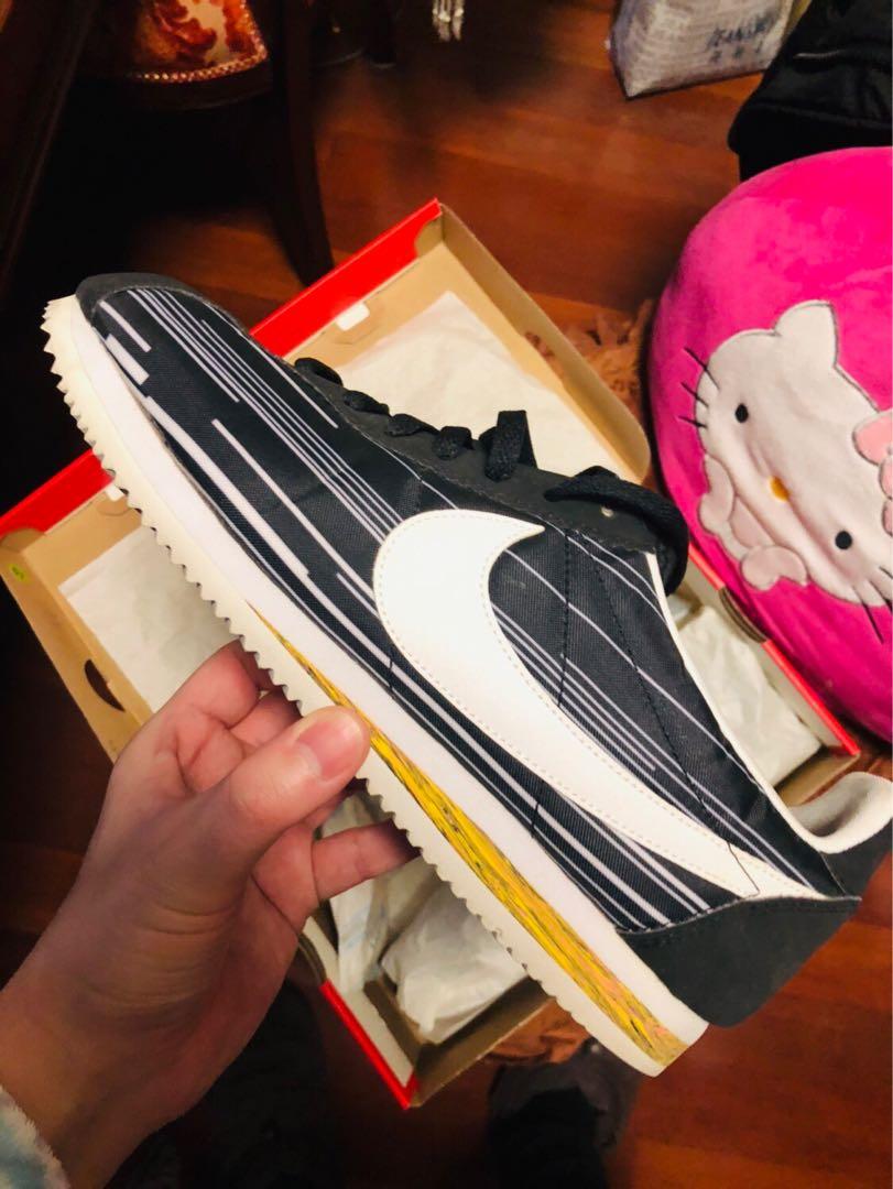 nike cortez premium classic