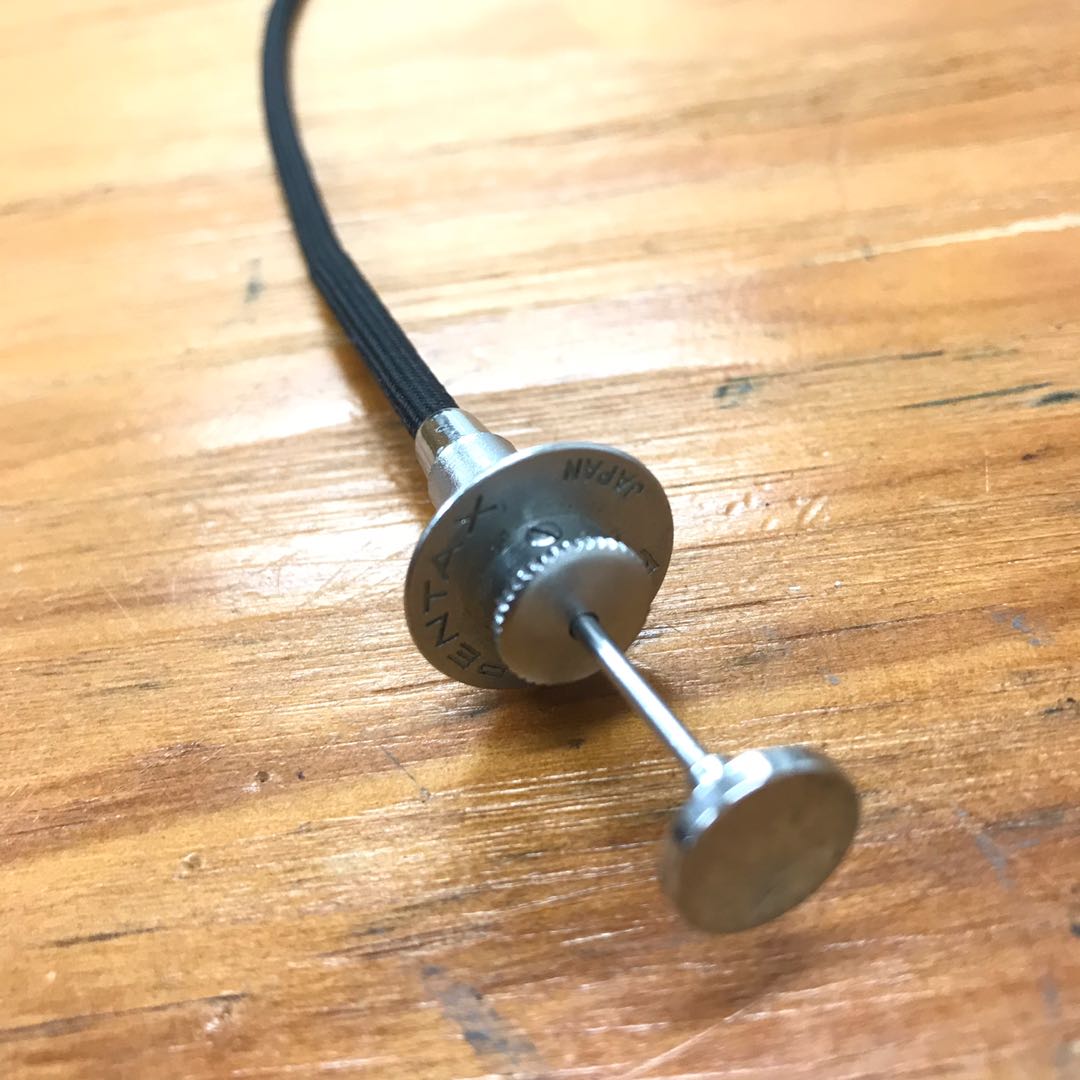 Pentax shutter release cable, 手提電話, 電話及其他裝置配件, 充電器及電線 Carousell