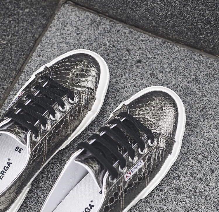 superga metallic snake