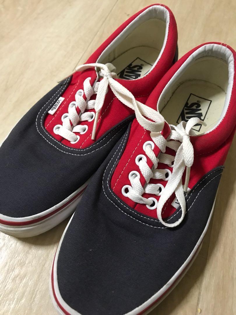 vans era red navy