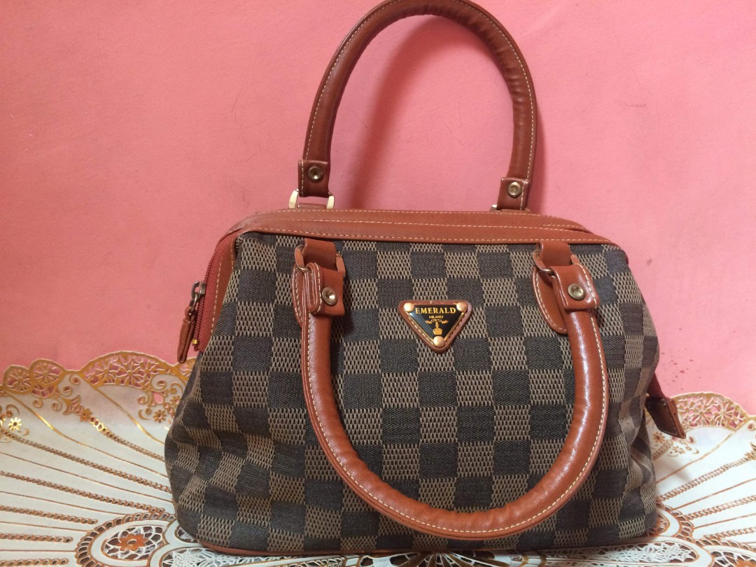 Authentic bag, Women's Fashion, Bags & Wallets, Crossbody Bags on