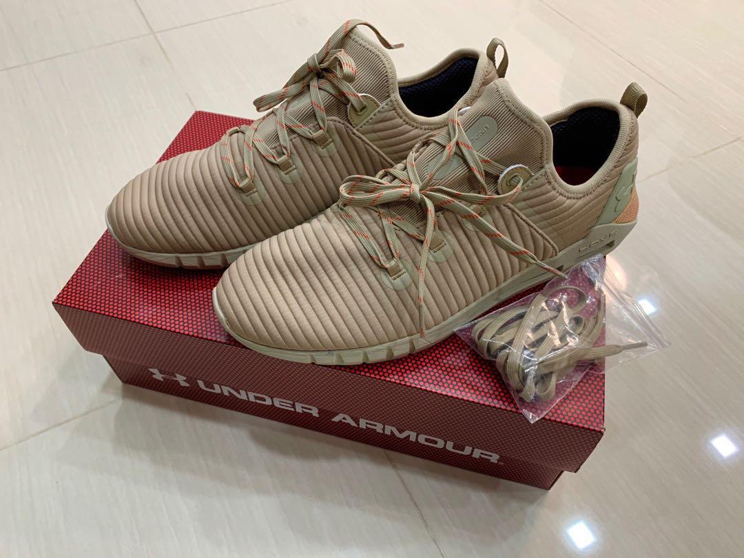 Under armour shop hovr slk ln