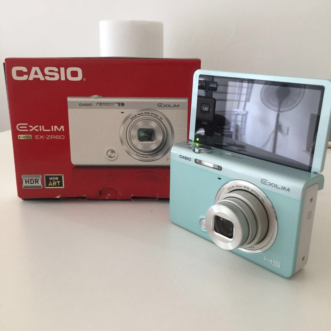 カシオ カメラ EX-ZR60 - デジタルカメラ