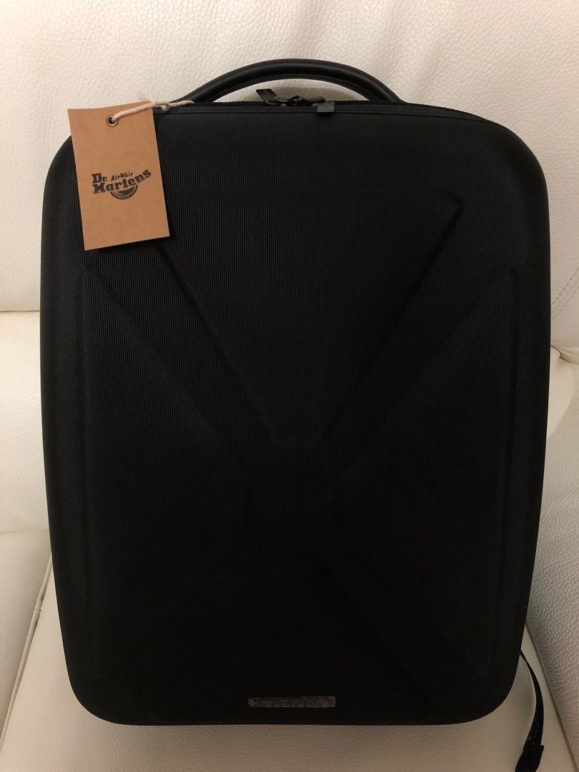 dr marten laptop bag