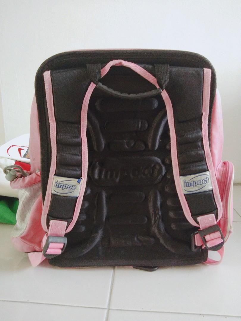 Impact Hello Kitty Backpack (Category: Babies & Kids Fashion) located in Kuala Lumpur. Submitted by borembo (Listing ID 213624962, Image 2). Description: made in taiwan condition 8.5/10.