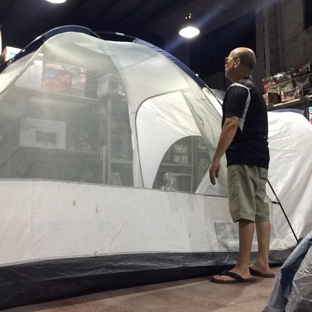 Jackaroo 8 Person 2 Room Dome Tent, Sports Equipment, Hiking & Camping