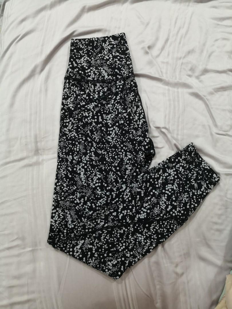 Lululemon In Movement Tight Everlux 25 
