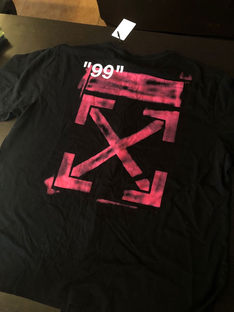 off white t shirt pink arrow