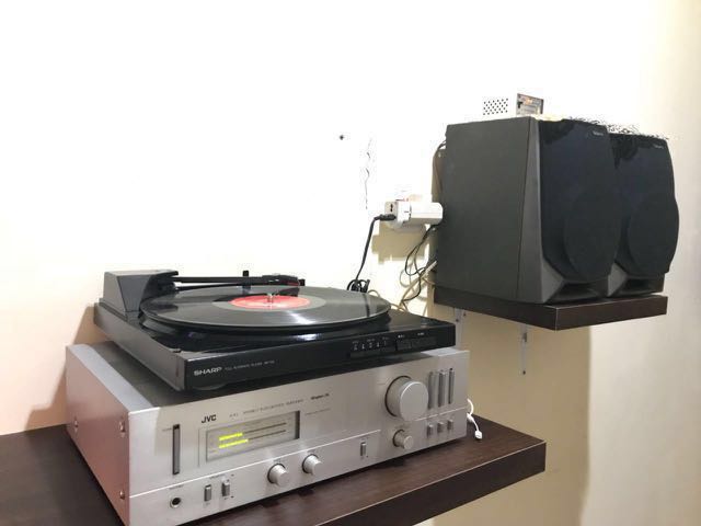 Pemutar Piringan Hitam Vinyl Player Set Elektronik Audio Di