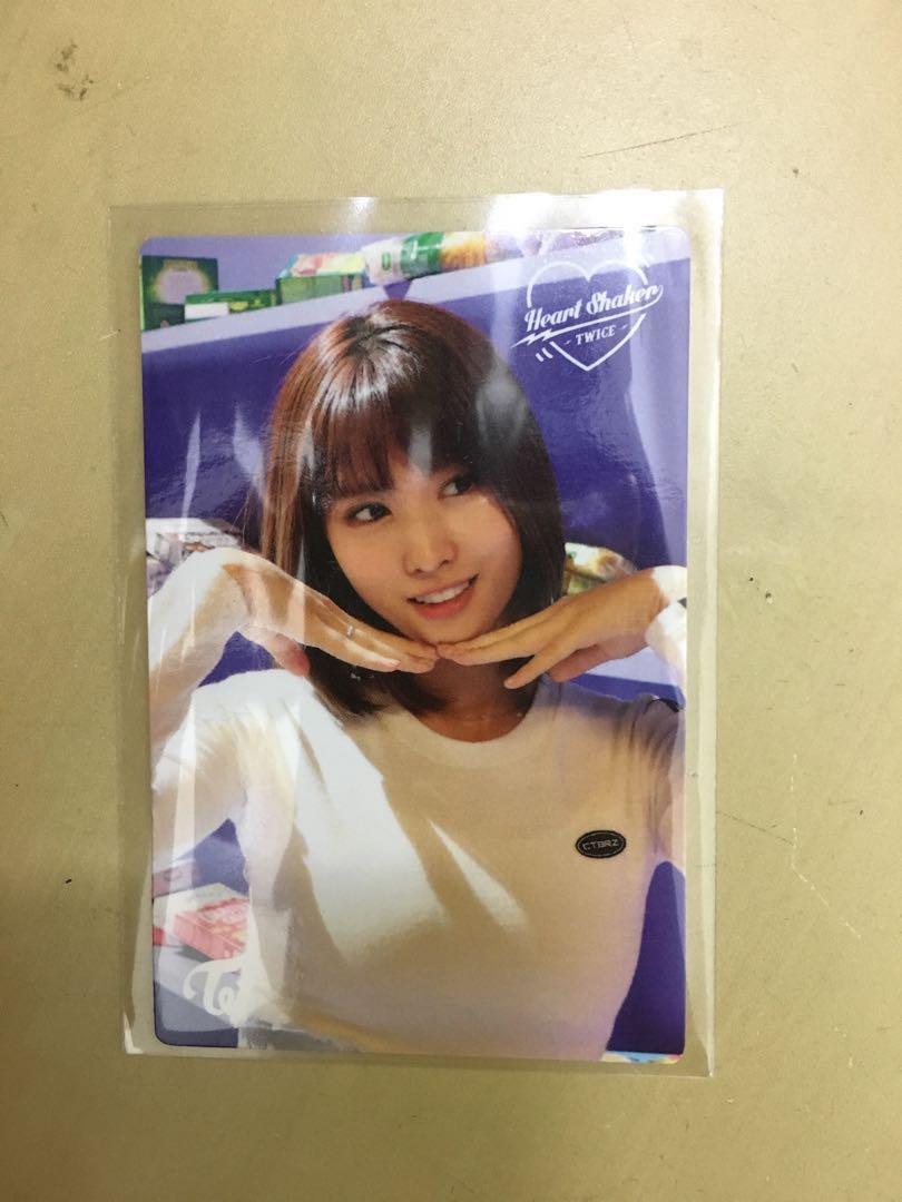 Twice Momo Heart Shaker Broadcast Photocard K Wave On Carousell Twice Momo Heart Shaker Broadcast Photocard K Wave On Carousell