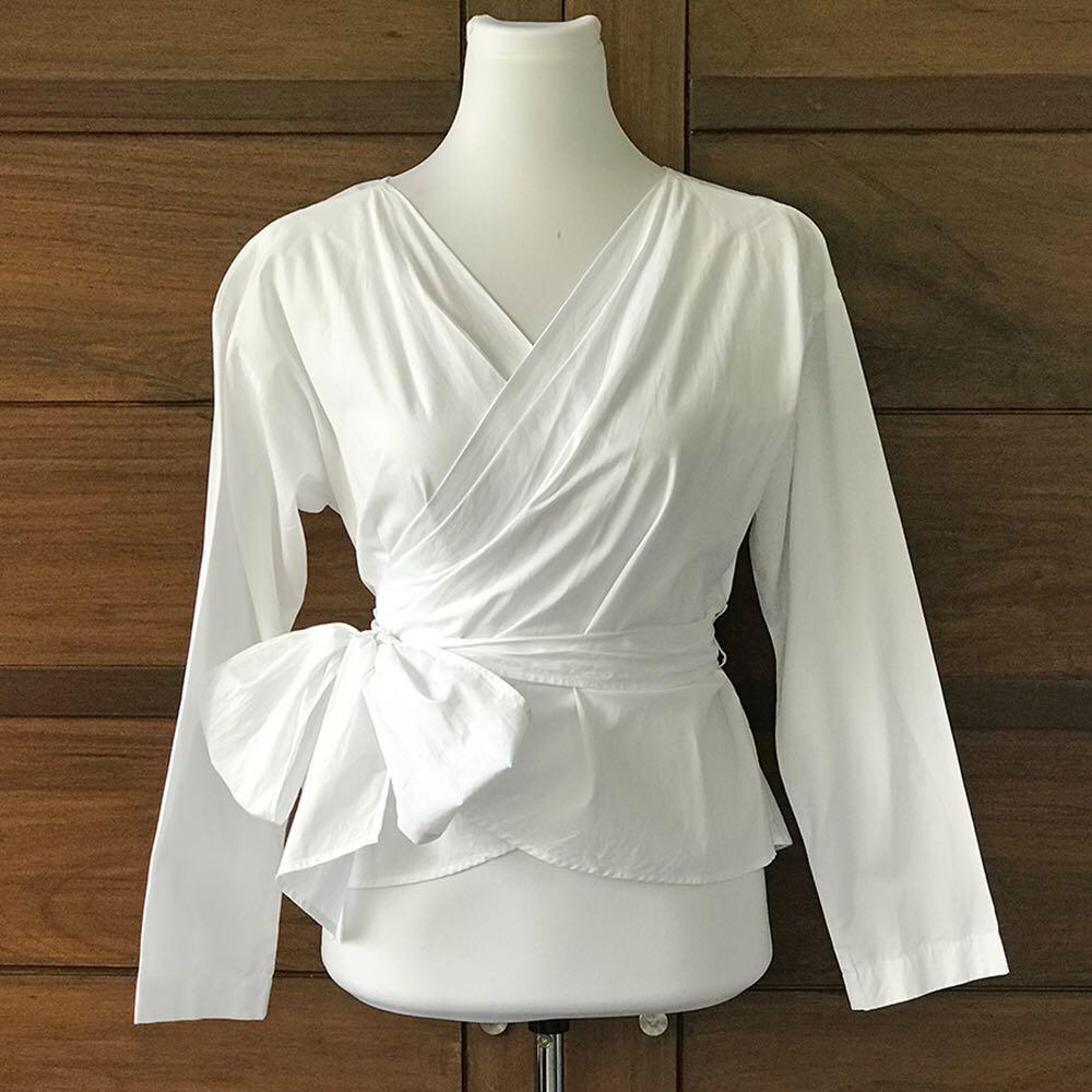 uniqlo wrap blouse