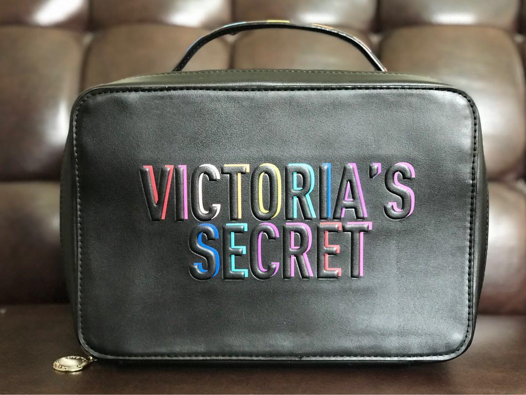 Victoria's Secret - Victoria's Secret NEW!Four-piece Travel Case