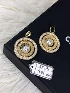 18k gold pendant