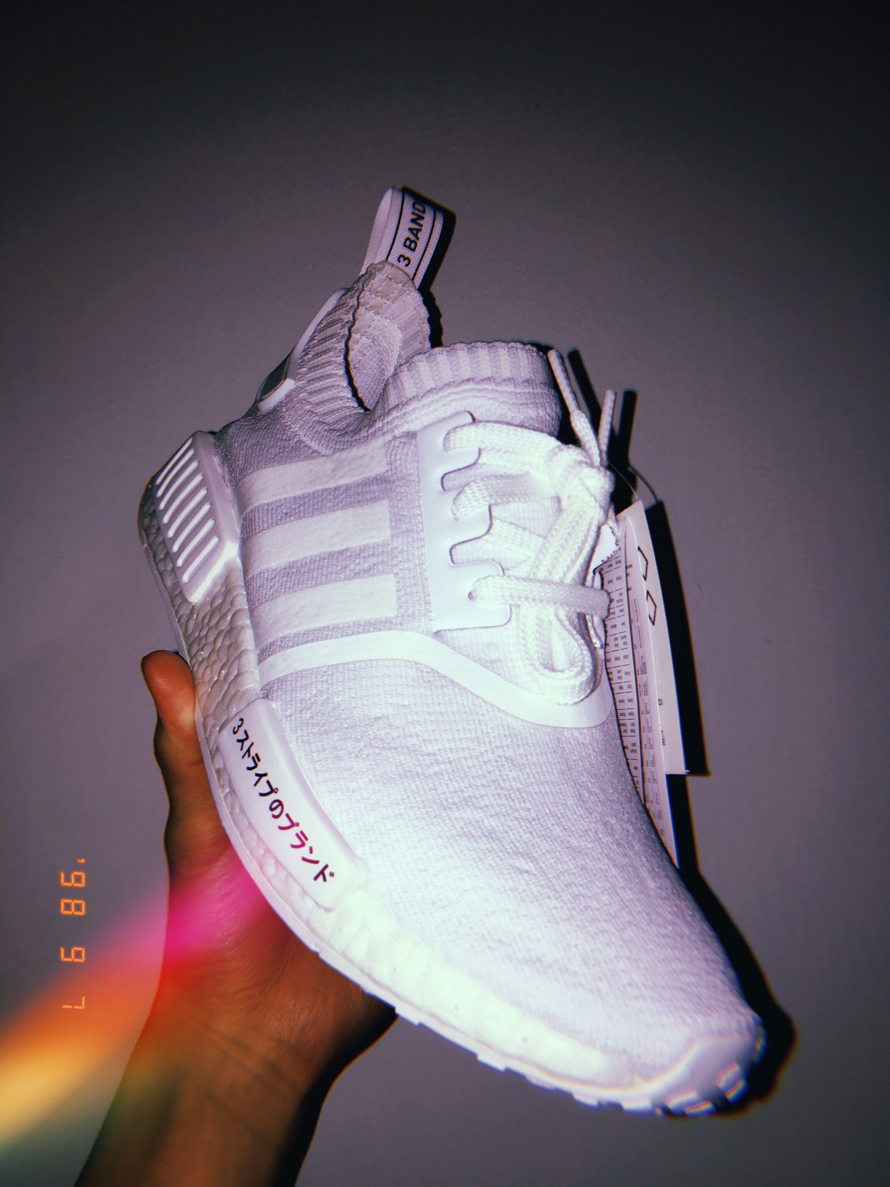 BNWT adidas R1 Japan Triple White Men s Fashion Footwear