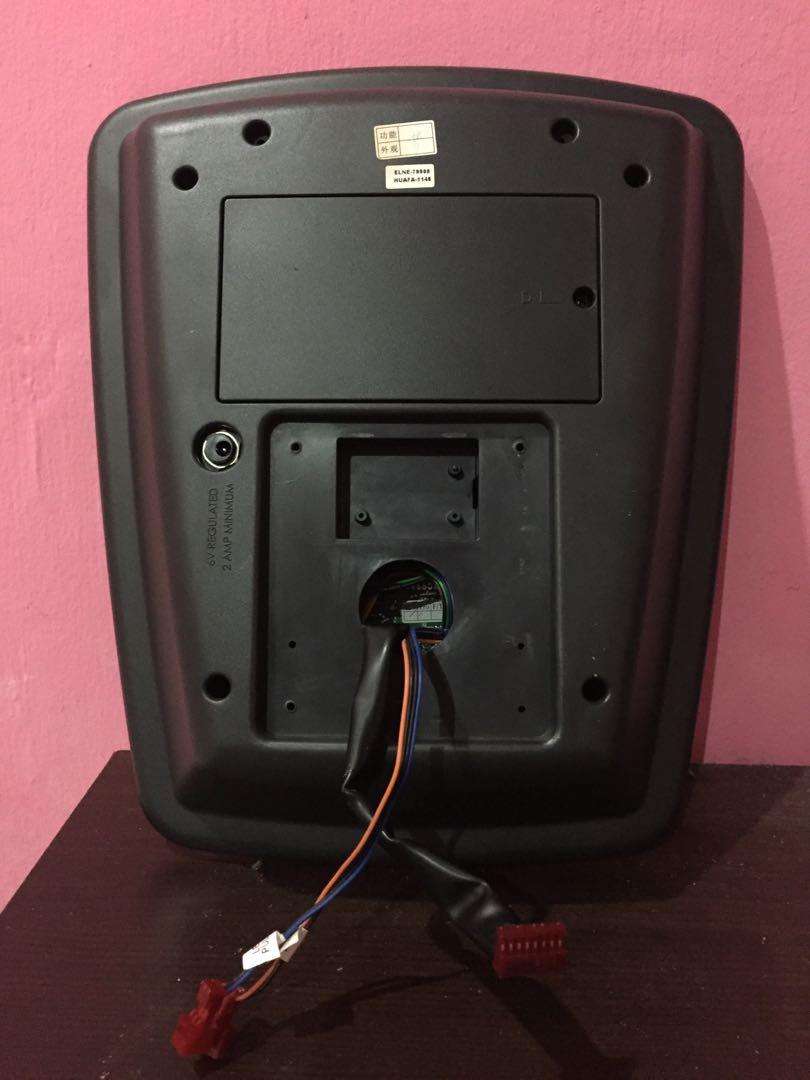 Control panel (Category: Lighting) located in Skudai. Submitted by zakri717 (Listing ID 213774112, Image 2). Description: Control panel for crosstrainer NordicTrack E7.