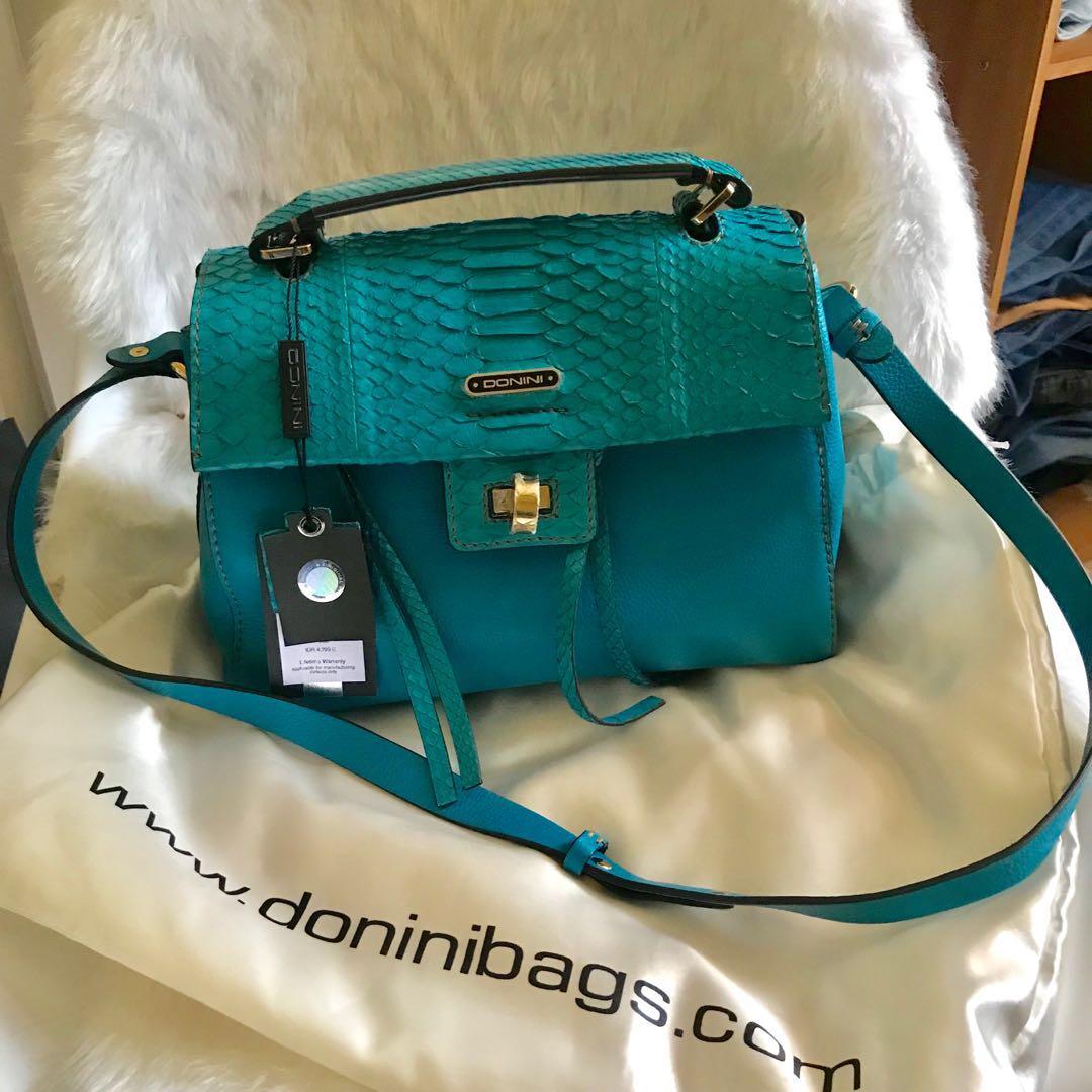 Donini bag store