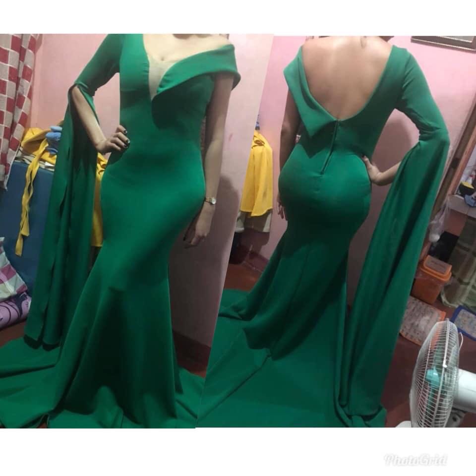emerald green gown
