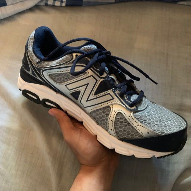 New balance sales 560v6 men's