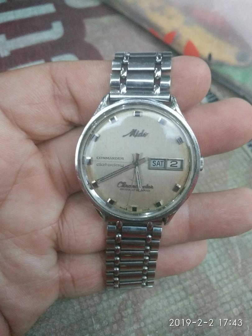 Jam hotsell merk mido