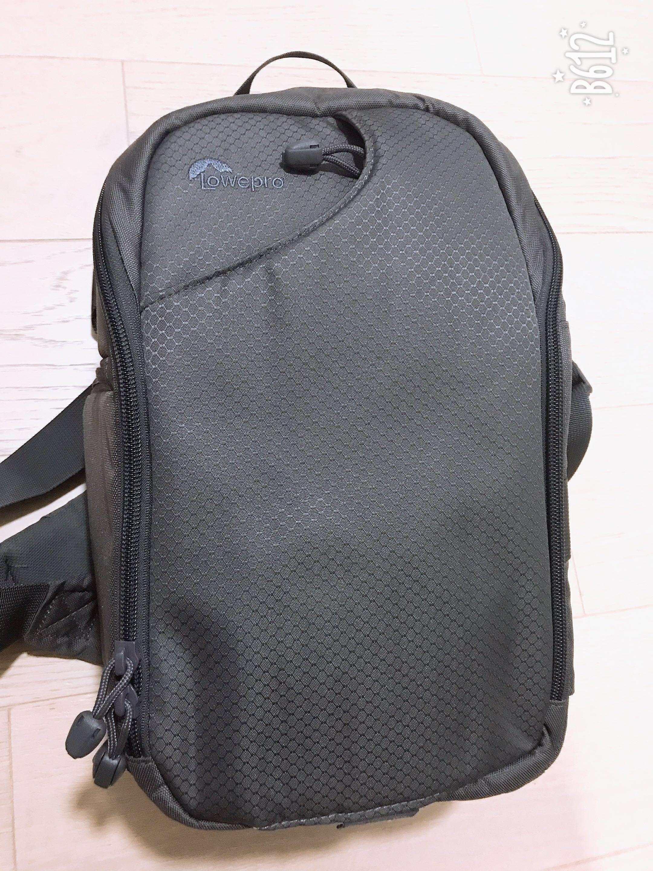 sling style camera bag