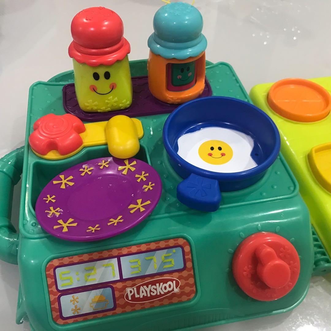 Playskool pretend top n go kitchen