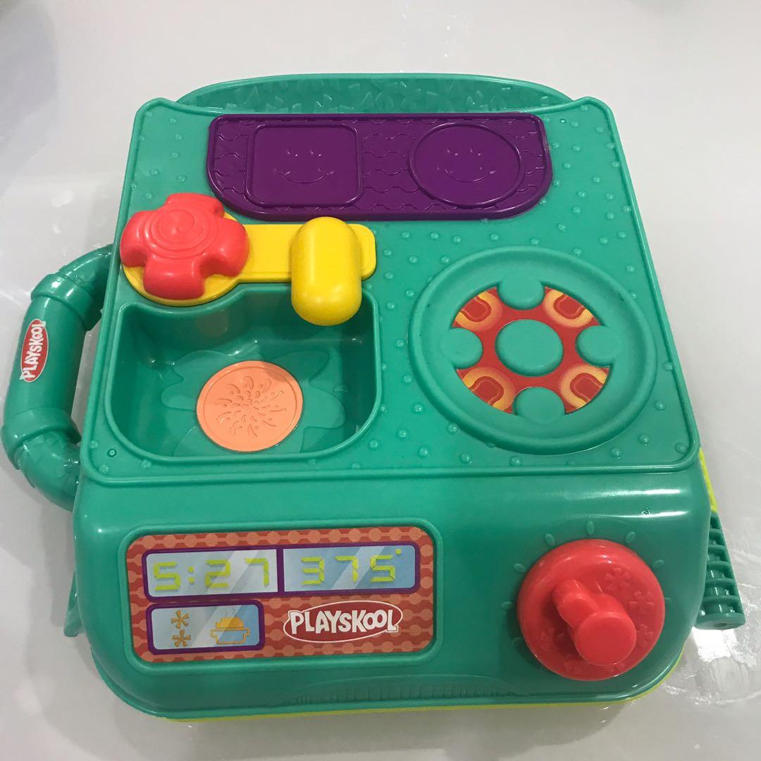 Playskool pretend top n go kitchen
