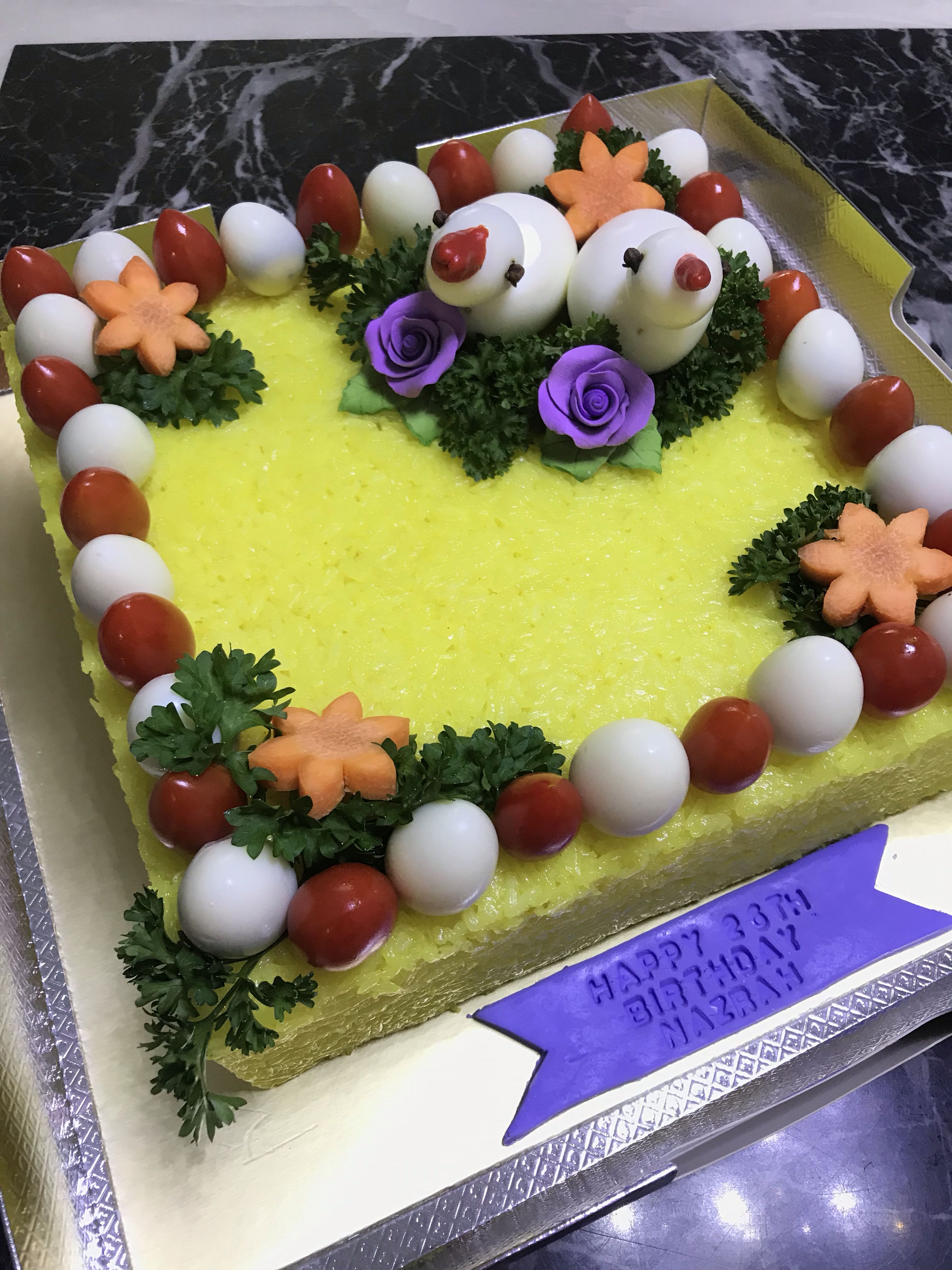 Pulut Kuning Cake Food Drinks Homemade Bakes On Carousell