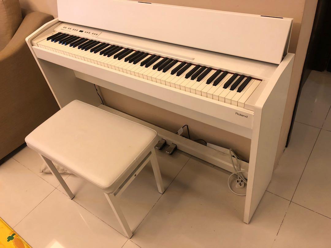 Roland Digital Piano F130R, Hobbies & Toys, Music & Media, Musical