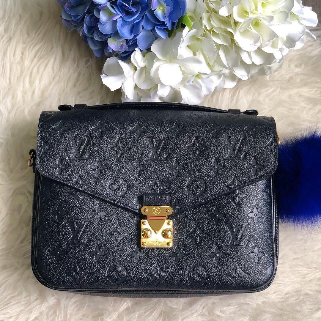 ❌SOLD!❌ Super Popular! Louis Vuitton LV Pochette Metis in Black Empreinte  GHW, Luxury, Bags & Wallets on Carousell