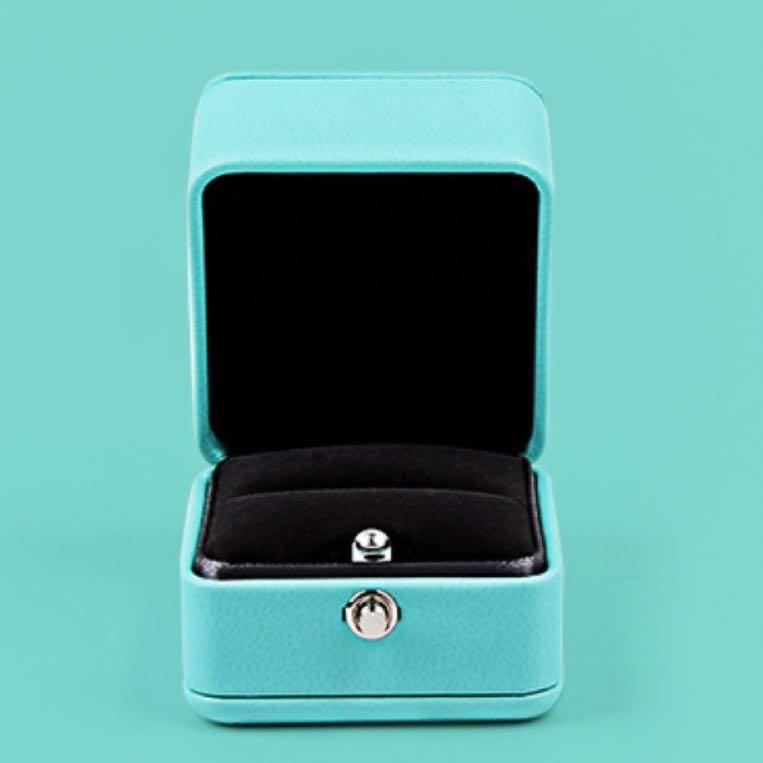 tiffany engagement ring box